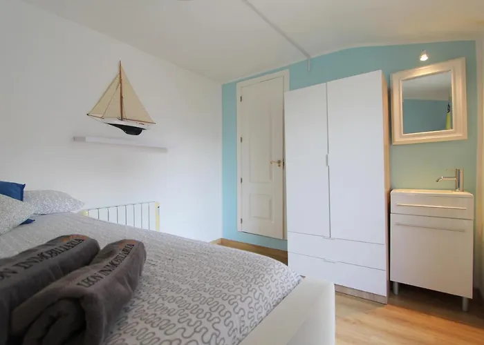 Leon Inmo Loro - 14157 Vila Empuriabrava